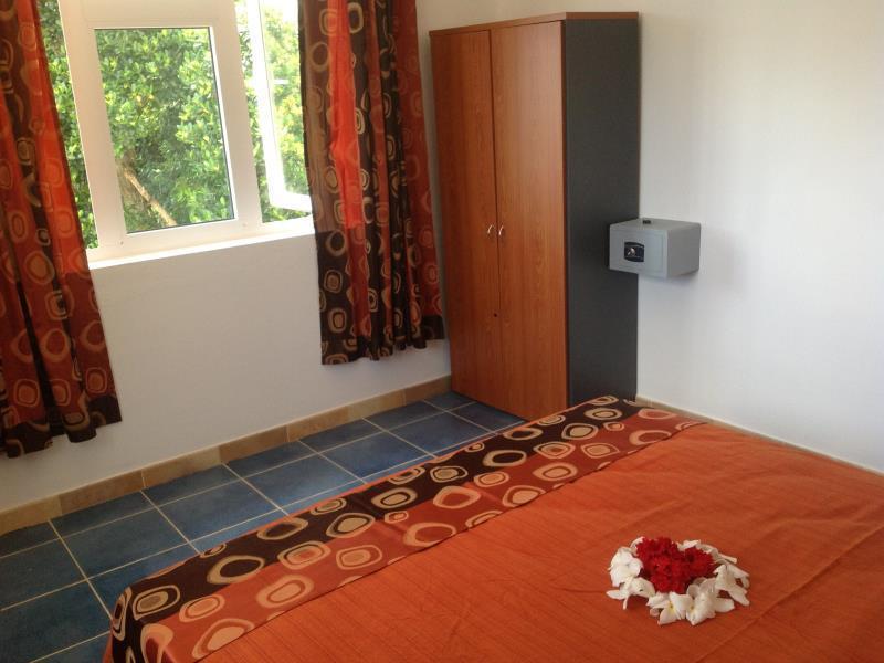 Cavern Apartment *